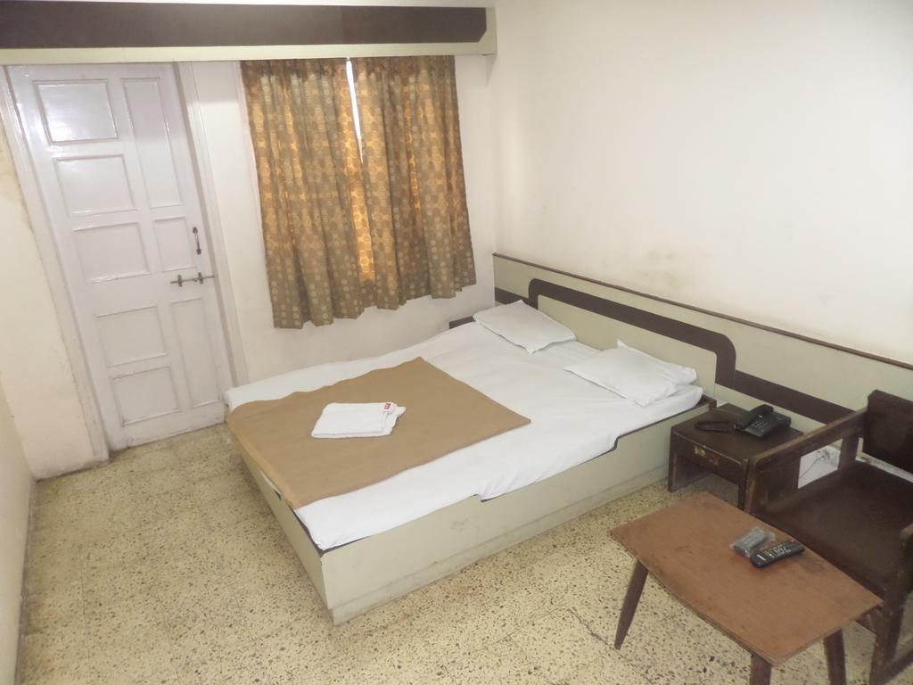 Hotel Shilpa Nāsik Rom bilde